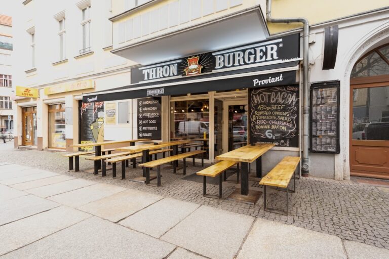 thronburger-friedrichshain-cover