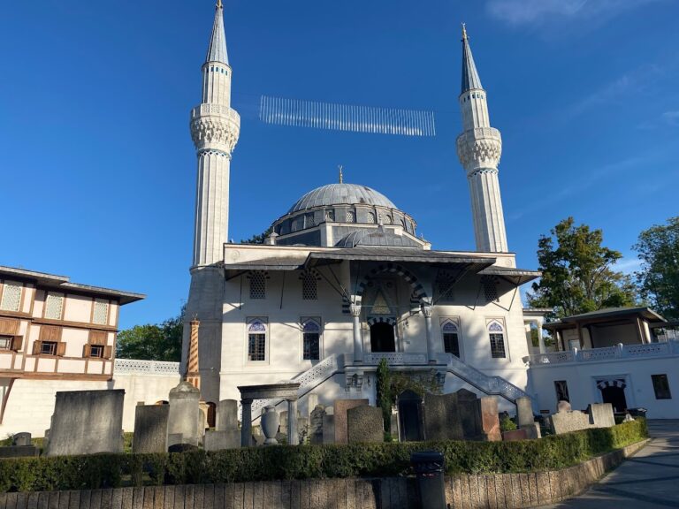 ditib-sehitlik-moschee-1.jpg