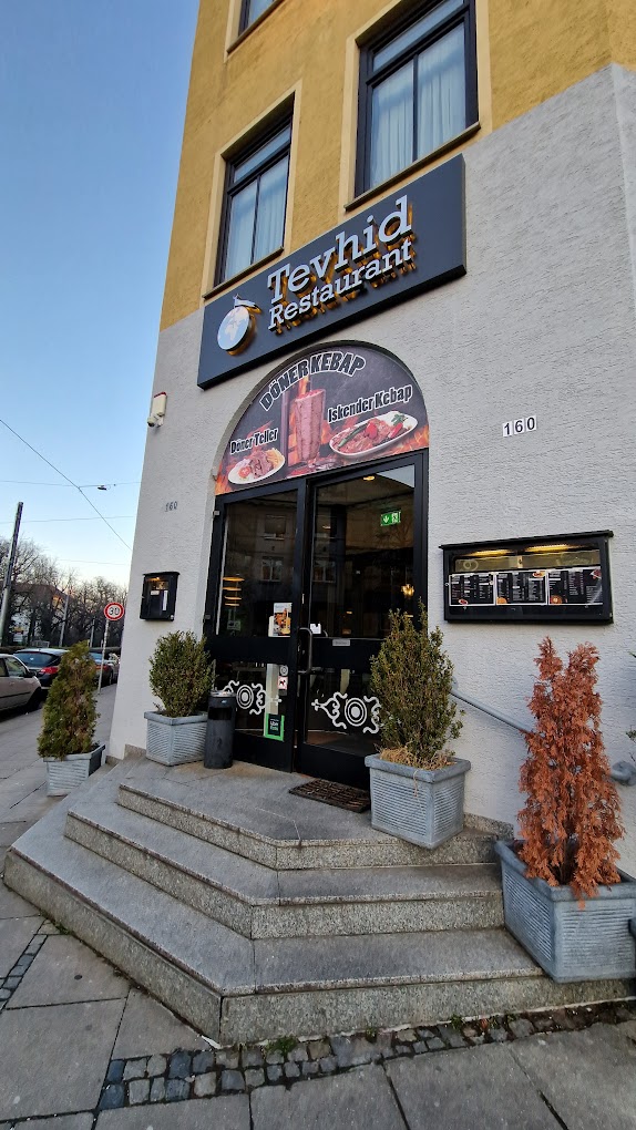 tehvid-restaurant-10.jpg