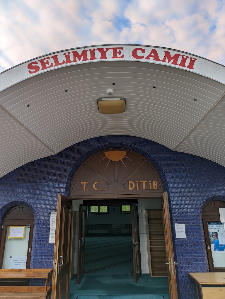 DiTiB-Selimiye-Mosque-Dortmund-3.jpg