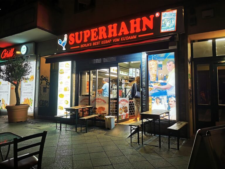 joinHalal_Superhahn_berlin_2.jpg