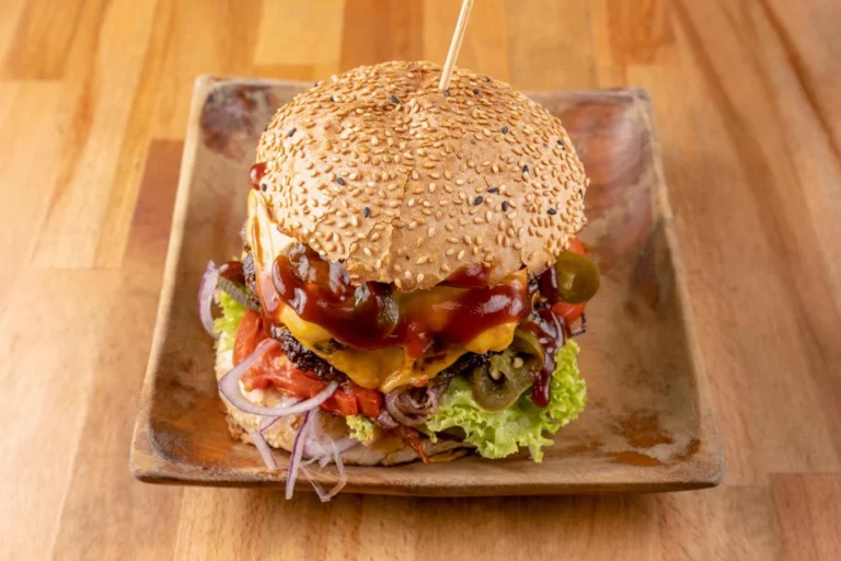 thronburger-koepenick-5.webp